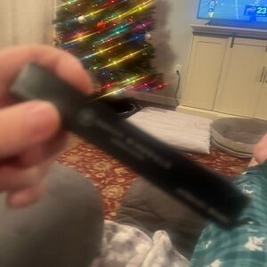 Savvy Minerals Lip Gloss in Abundant